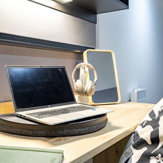 Premium Plus En Suite - Image 2
